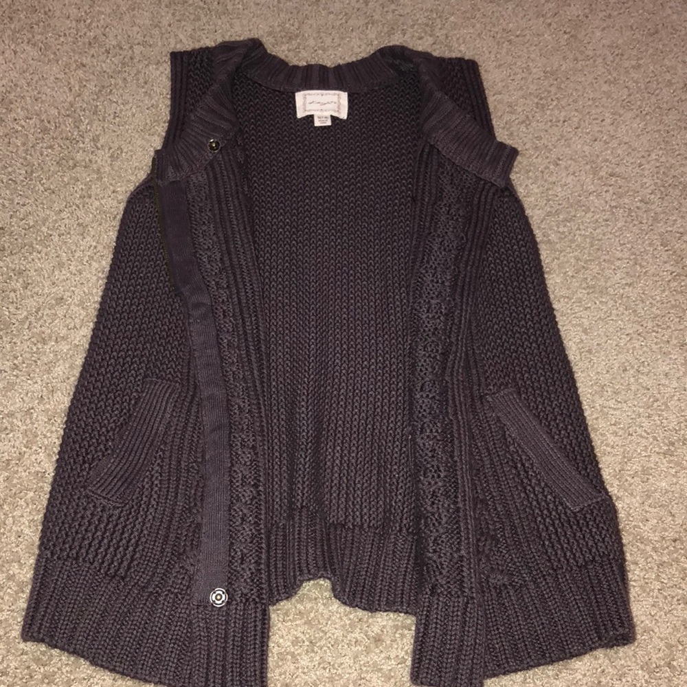 Girls multi wearable sweater vest